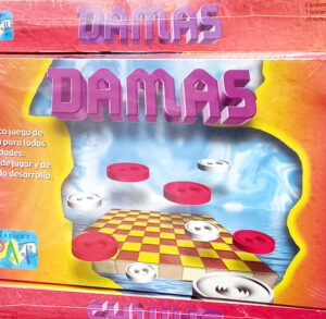 Damas en caja económico